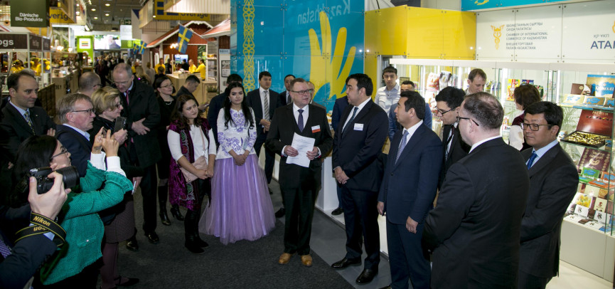 KAZAKHSTAN EXHIBITS FOOD