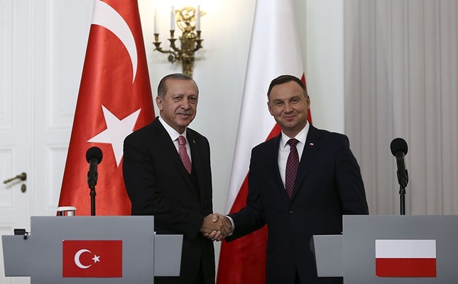 Turkey Poland vow to