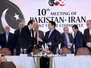 Iran, Pakistan chambers of commerce sign cooperation pact to boost bilateral trade